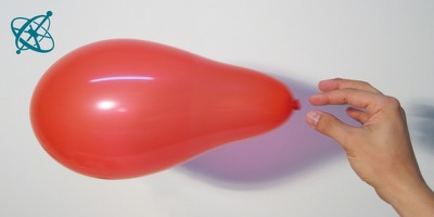 Ciênsação experimento mão na massa para sala de aula: A força invisível dentro de um balão ( física, química, moléculas, pressão do ar, gás, leis de Newton.)